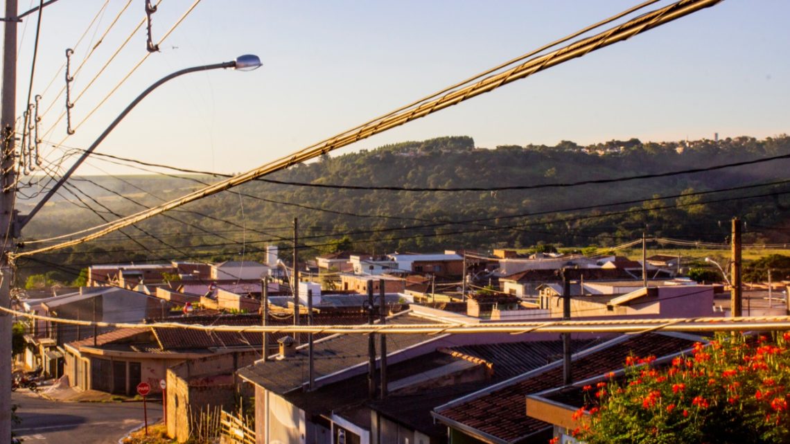 Moradores se queixam de falta de luz no Cidade Aracy