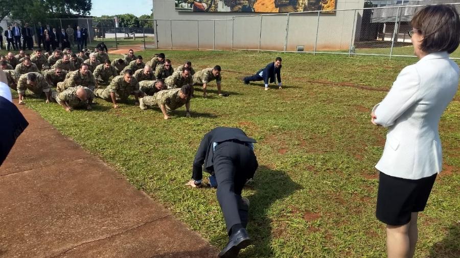 Bolsonaro: caos e golpismo!   