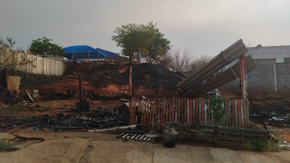 Cozinha Solidária do MTST é vítima de incêndio e campanha de solidariedade é iniciada