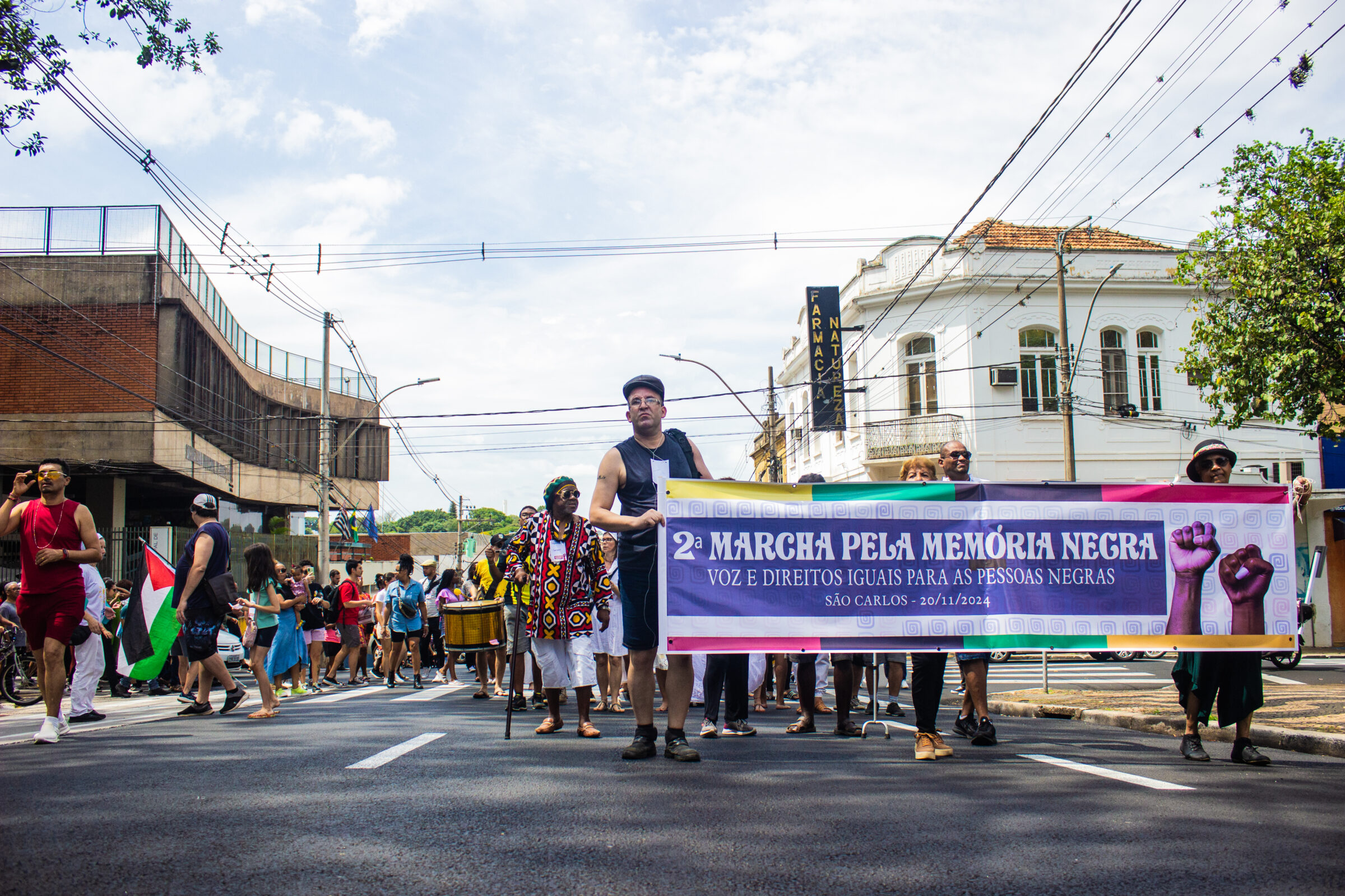 Mobilizações crescem na cidade pautando o fim da escala 6×1 e o combate ao racismo